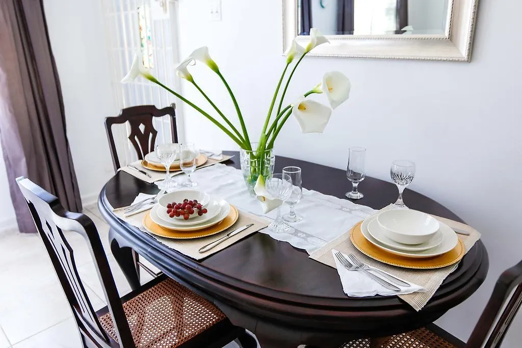 דירה קינגסטון Cattleya'S Kingsway Suite ג'מייקה
