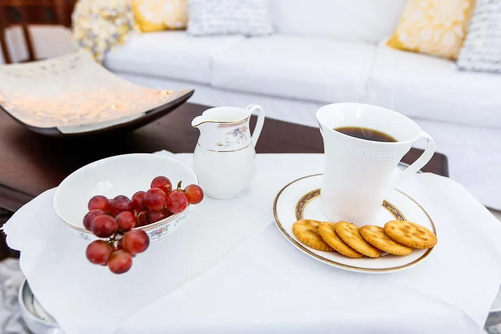 קינגסטון Cattleya'S Kingsway Suite דירה